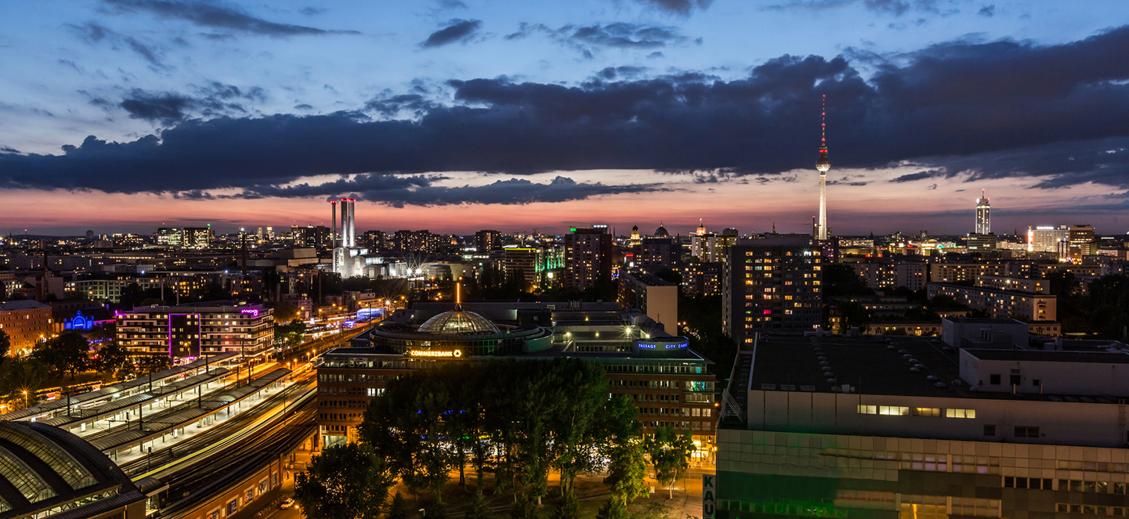 Berlin in der Abenddämmerung